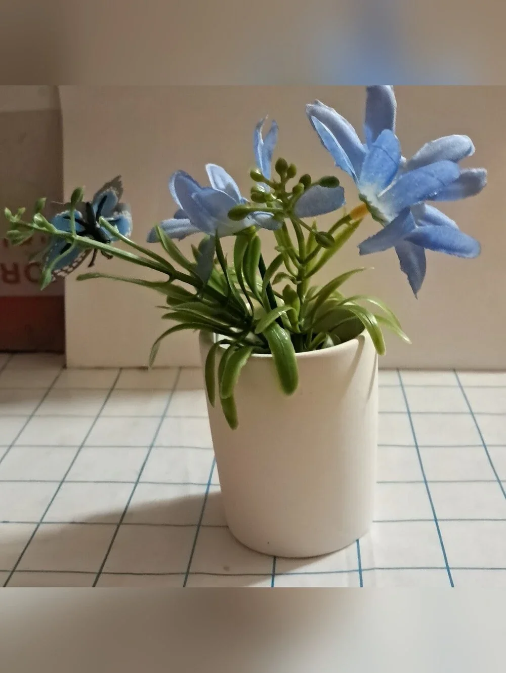 FREE with PURCHASE FAUX (FLORAL) ARRANGEMENT